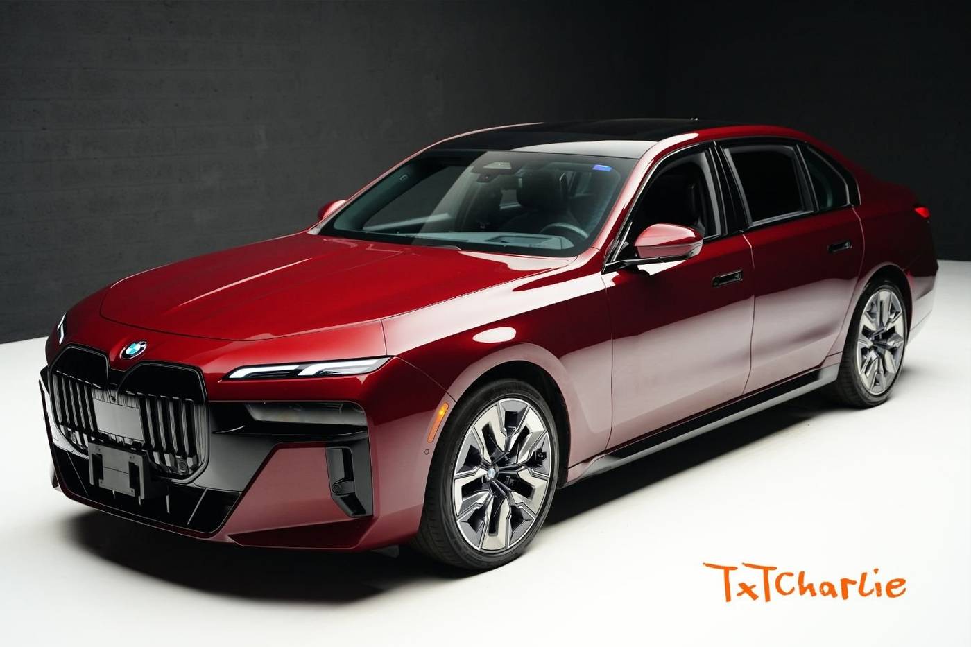 2024 BMW 7 Series 740i — Sedan — 21,045 mi — Fort Lauderdale, FL