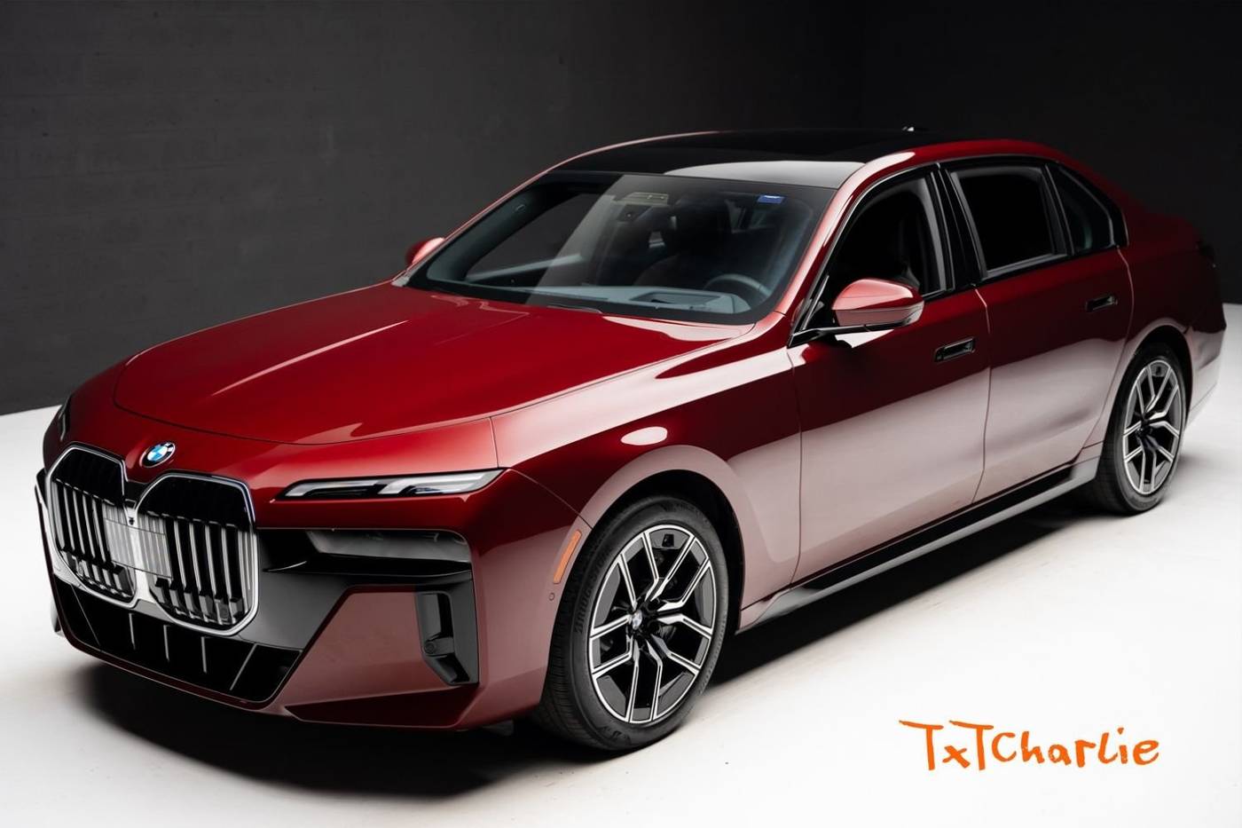 2023 BMW 7 Series 760i — Sedan — 9,800 mi — Fort Lauderdale, FL