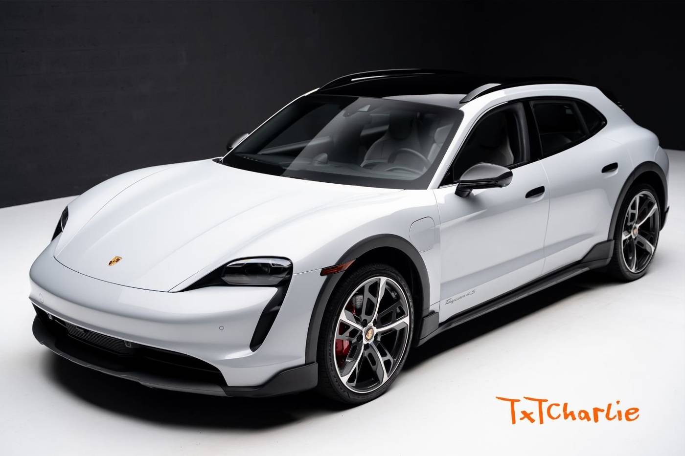 2022 Porsche Taycan 4S — Wagon — 15,064 mi — Fort Lauderdale, FL