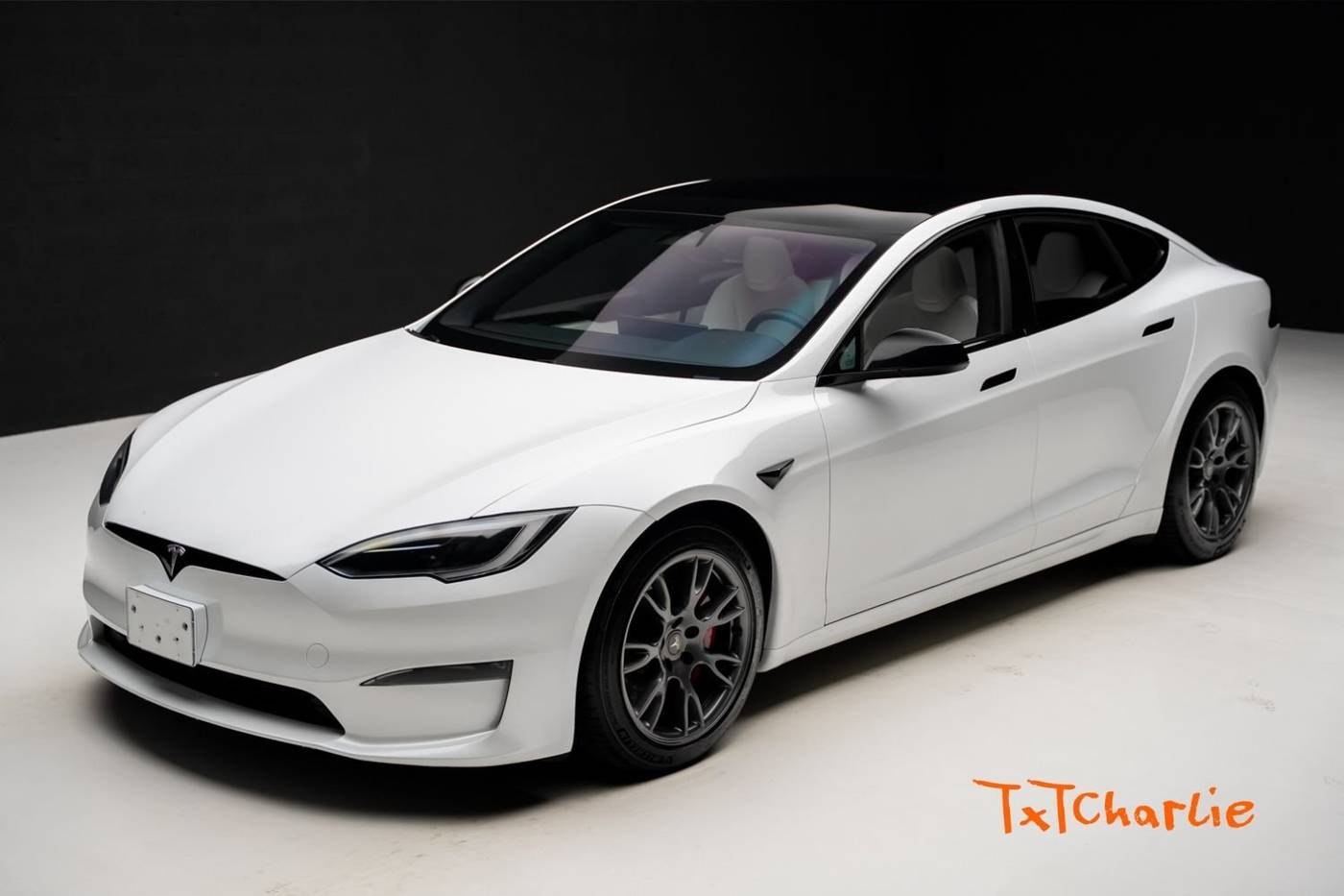 2023 Tesla Model S Plaid — Hatchback — 31,442 mi — Fort Lauderdale, FL