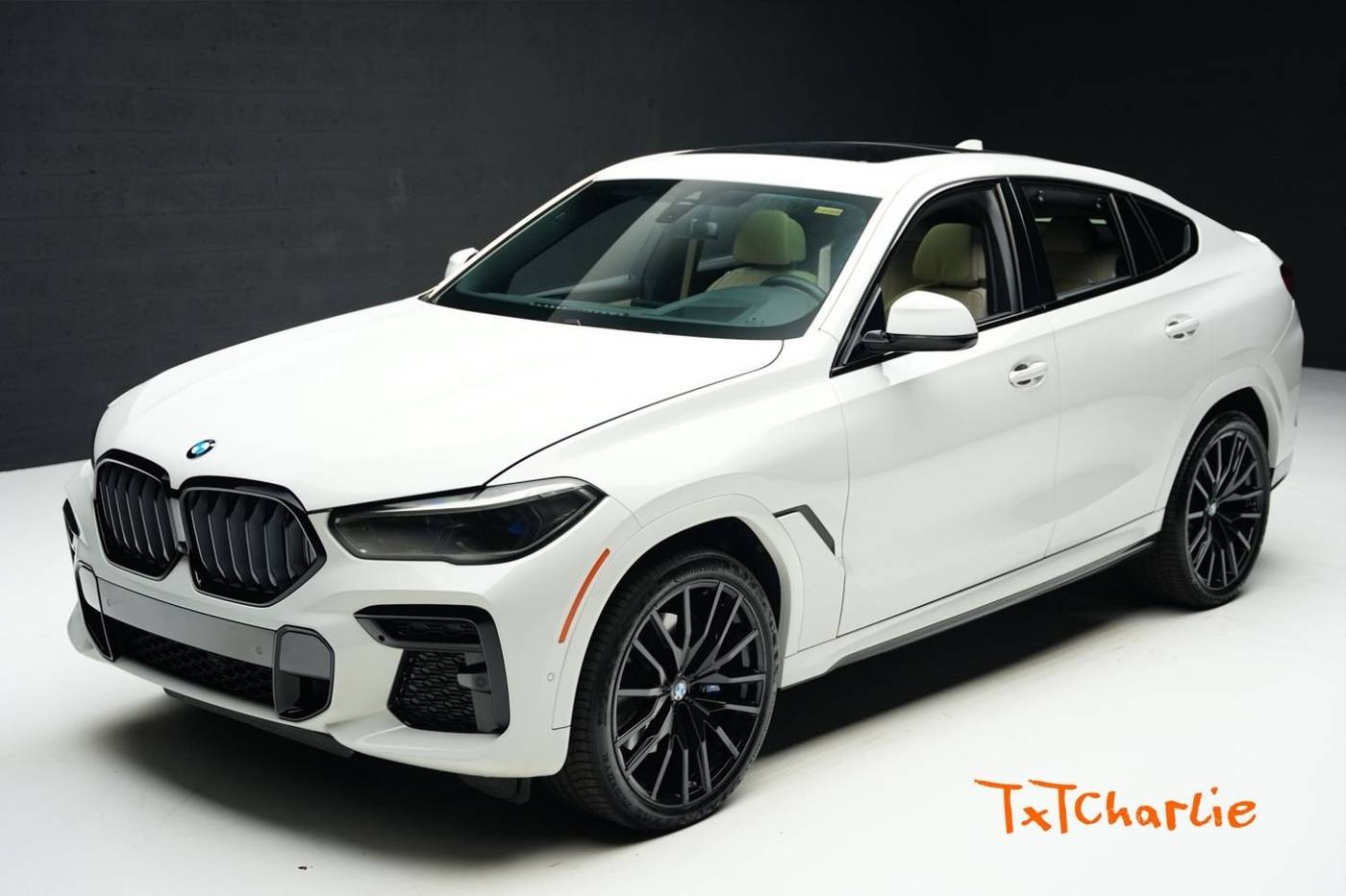2022 BMW X6 40i — SUV — 23,991 mi — Fort Lauderdale, FL
