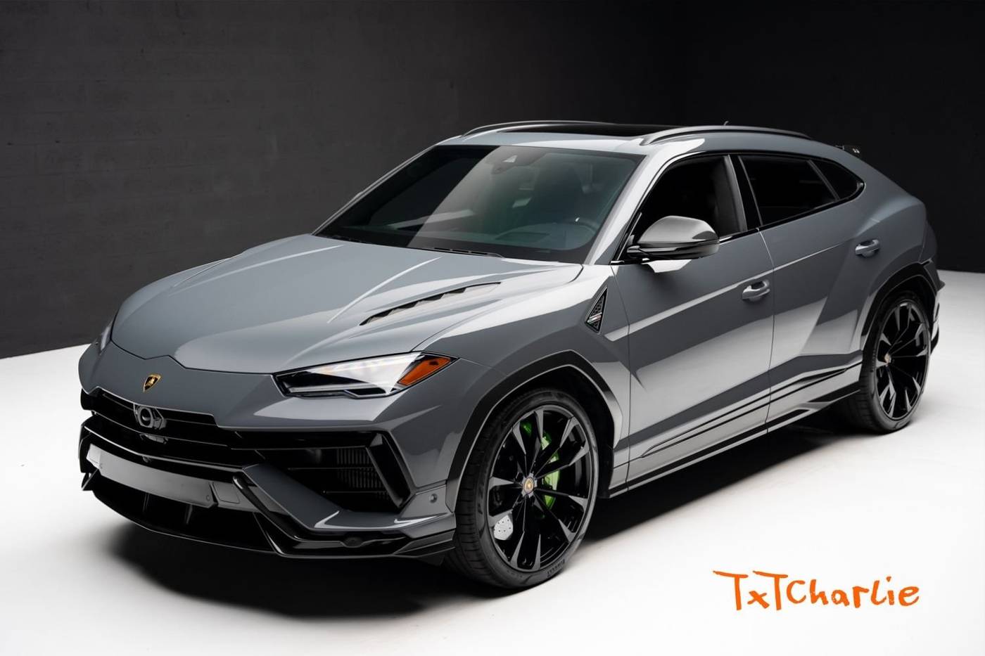 2024 Lamborghini Urus