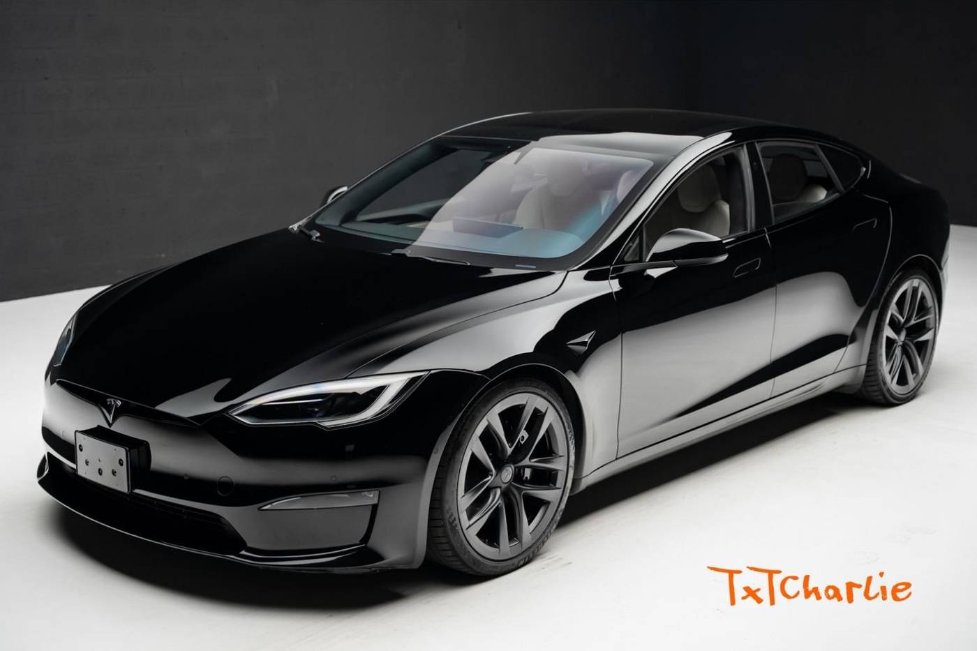 2022 Tesla Model S Plaid — Hatchback — 33,151 mi — Fort Lauderdale, FL