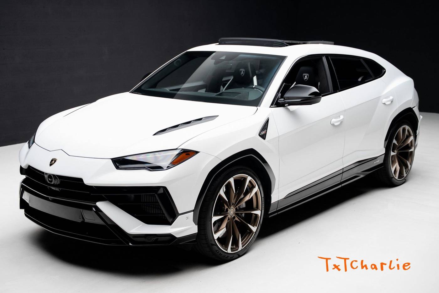 2024 Lamborghini Urus S