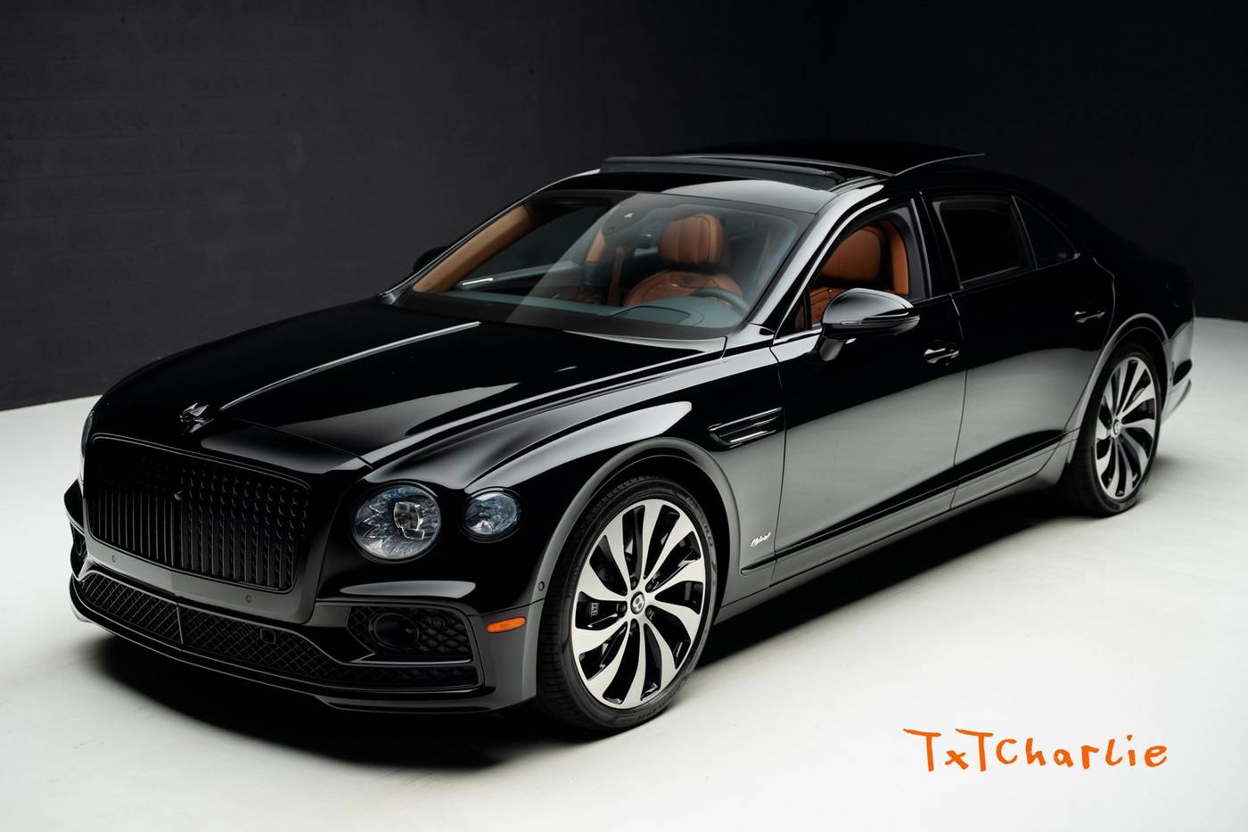 2022 Bentley Flying Spur Hybrid — Sedan — 4,195 mi — Fort Lauderdale, FL