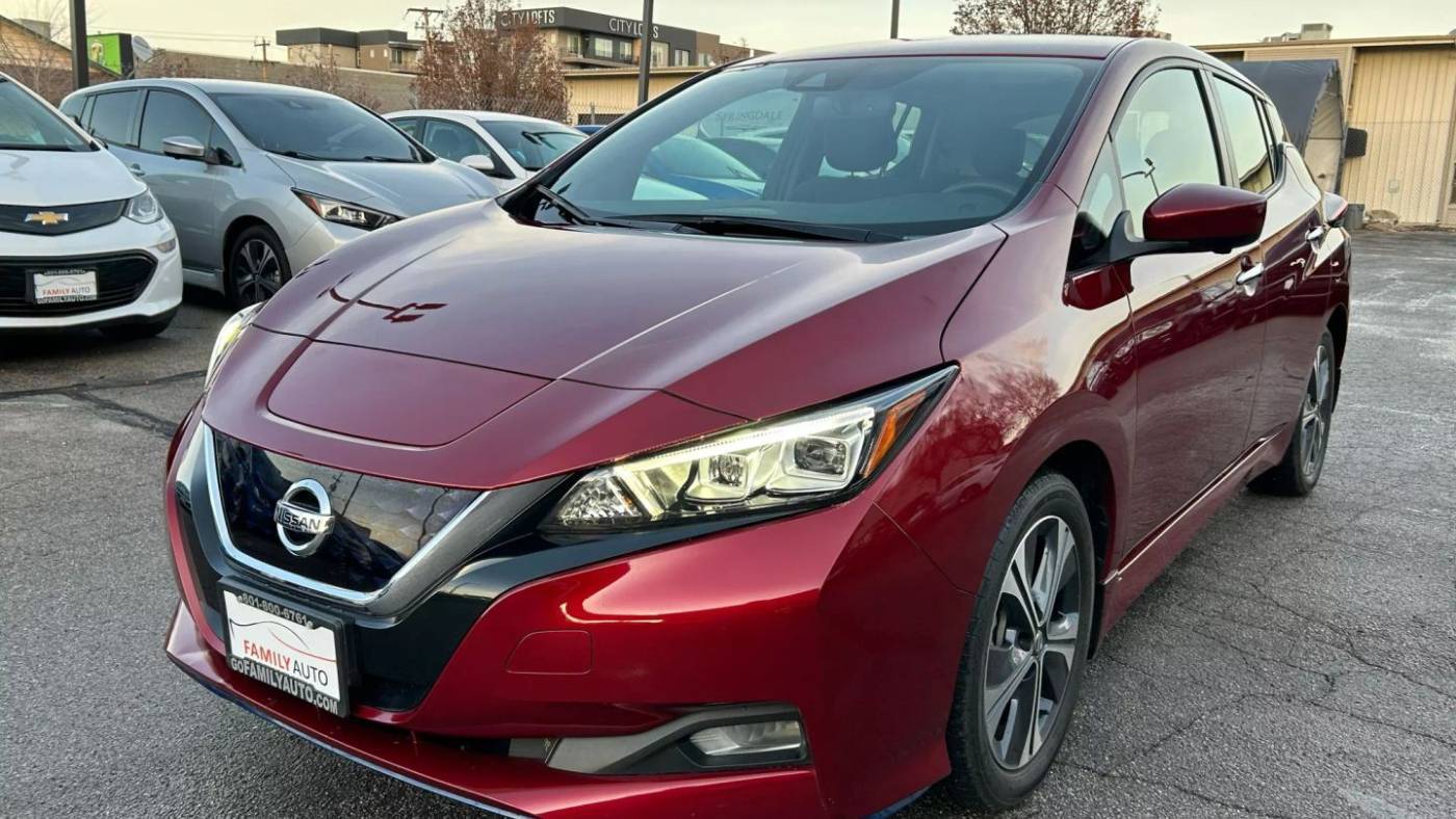 2022 Nissan LEAF SV PLUS