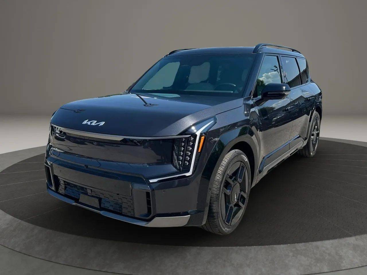 2025 Kia EV9 GT-Line — SUV — 2,561 mi — Salt Lake City, UT