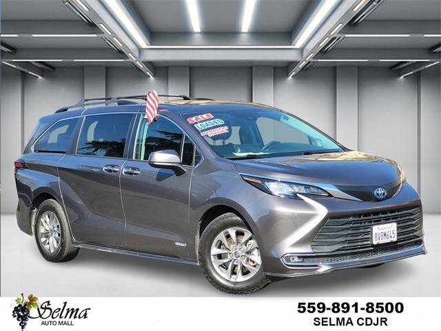 2021 Toyota Sienna XLE — Minivan — 83,820 mi — Selma, CA