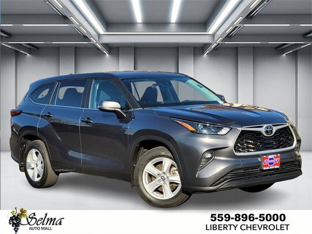 2023 Toyota Highlander LE — SUV — 39,925 mi — Selma, CA