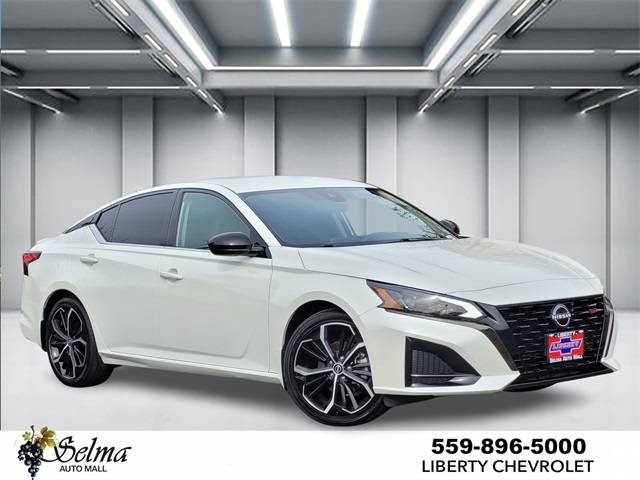 2023 Nissan Altima SR — Sedan — 39,893 mi — Selma, CA