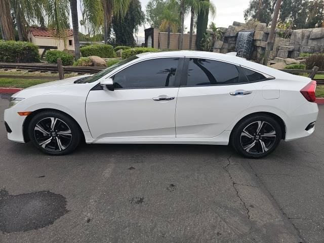 2017 Honda Civic Touring — Sedan — 61,000 mi — Selma, CA