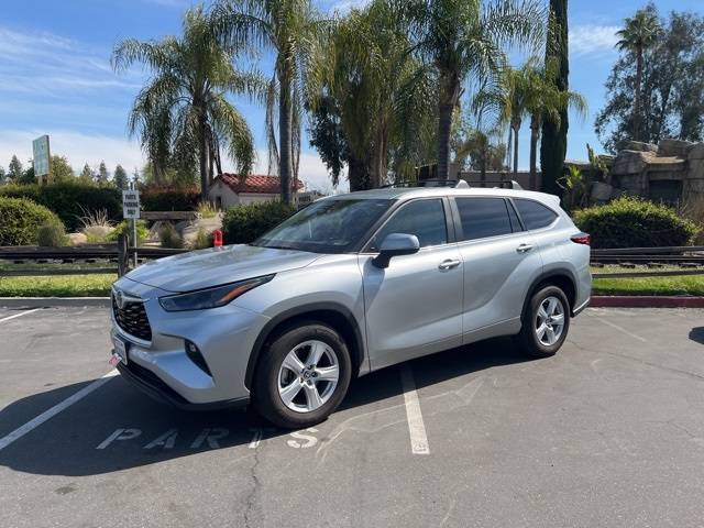 2023 Toyota Highlander LE — SUV — 19,462 mi — Selma, CA
