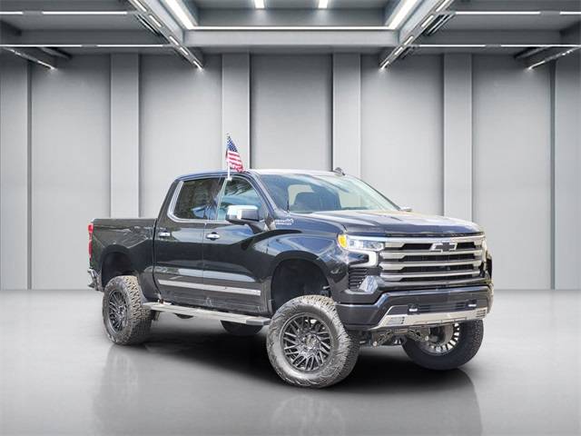 2023 Chevrolet Silverado 1500 High Country — Pickup Truck — 17,920 mi — Selma, CA
