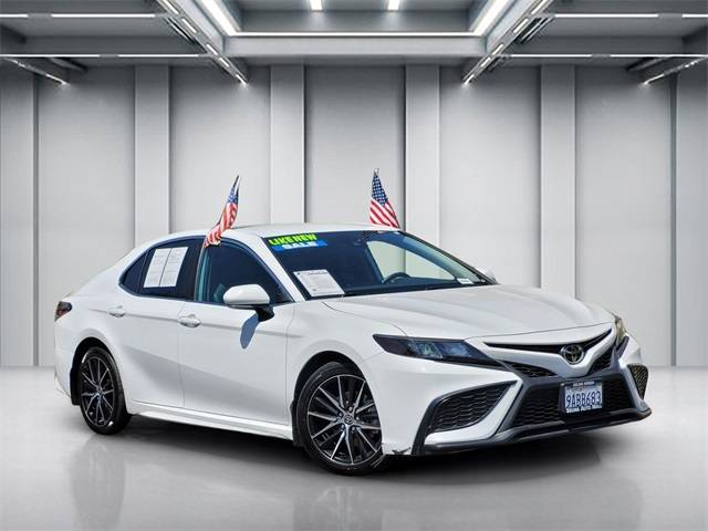 2022 Toyota Camry SE — Sedan — 56,978 mi — Selma, CA