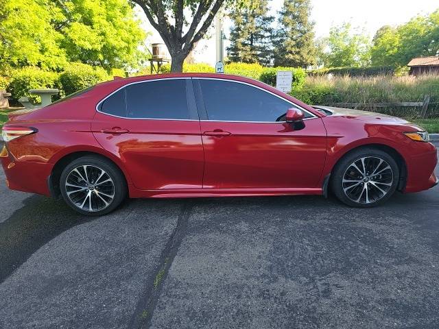 2020 Toyota Camry SE — Sedan — 50,006 mi — Selma, CA
