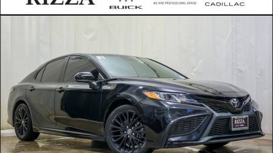 2021 Toyota Camry SE Nightshade — Sedan — 51,000 mi — Tinley Park, IL