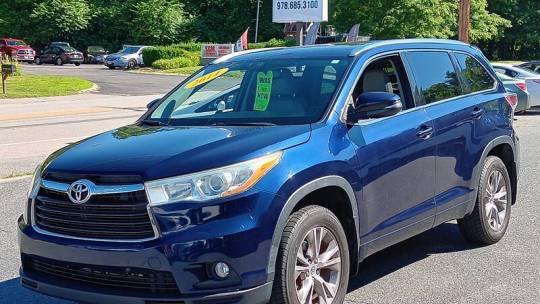 2014 Toyota Highlander XLE — SUV — 113,988 mi — Acton, MA