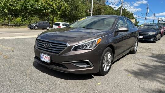 2016 Hyundai Sonata SE — Sedan — 102,713 mi — Acton, MA