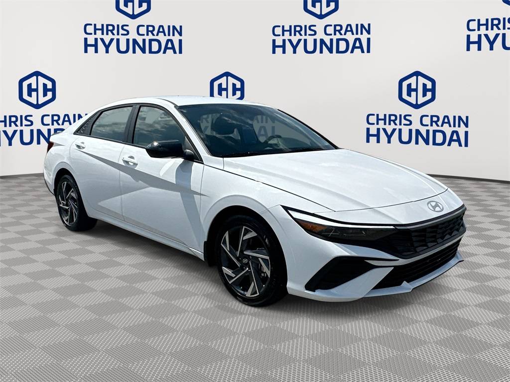 2025 Hyundai Elantra SEL Sport — Sedan — 15,000 mi — Conway, AR