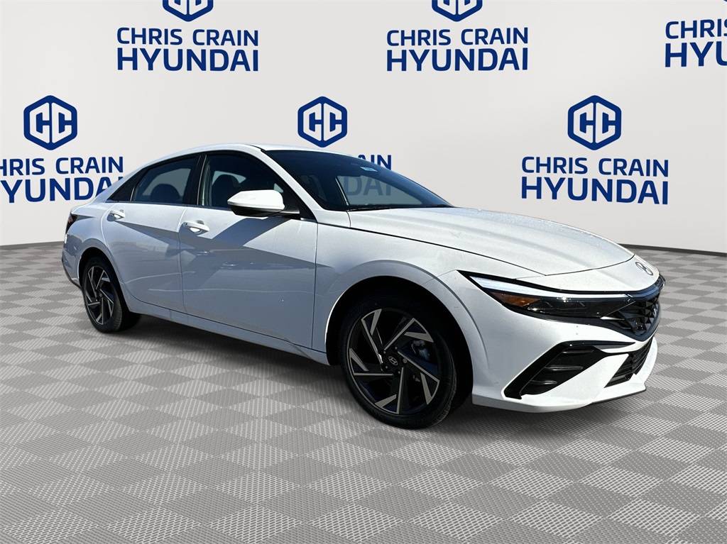 2024 Hyundai Elantra SEL — Sedan — 15,777 mi — Conway, AR