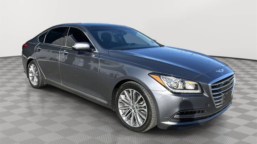 2015 Hyundai Genesis 3.8 — Sedan — 107,900 mi — Conway, AR