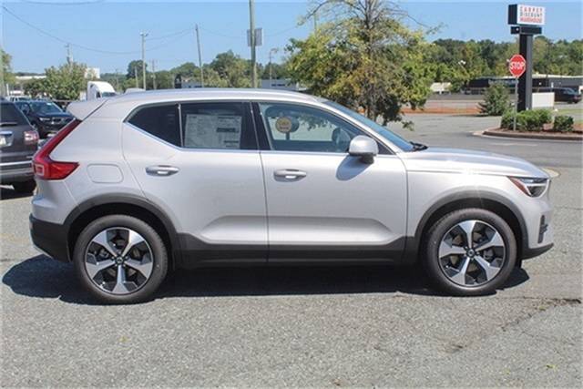 2024 Volvo XC40 Core — SUV — 6,948 mi — Charlotte, NC