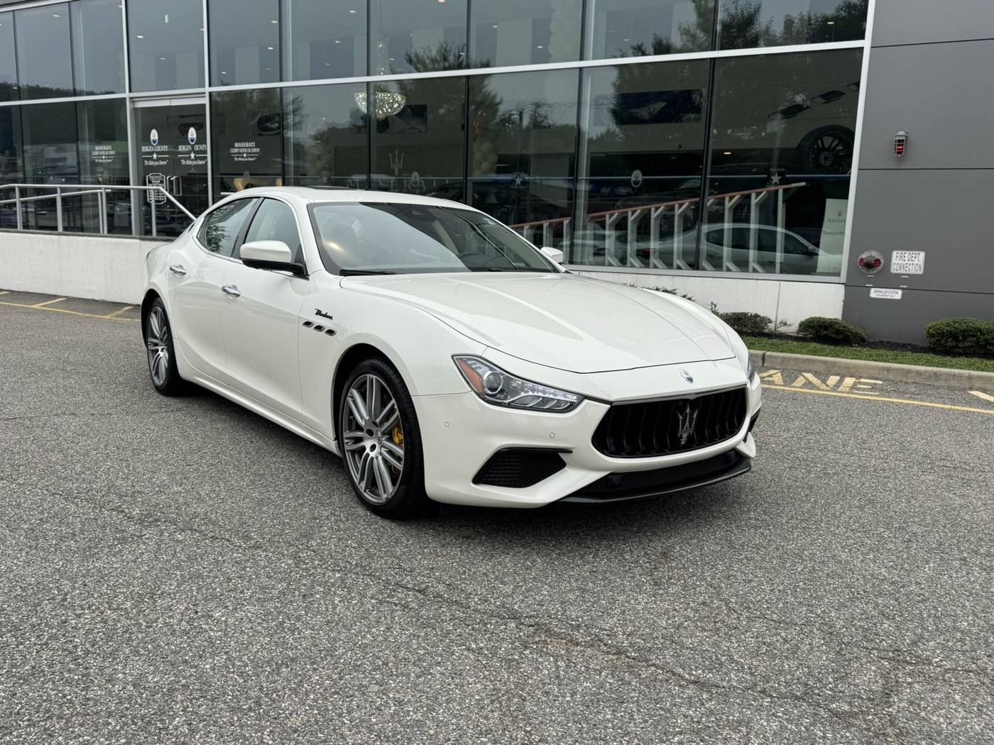 2022 Maserati Ghibli Modena Q4 — Sedan — 39,311 mi — Upper Saddle River, NJ