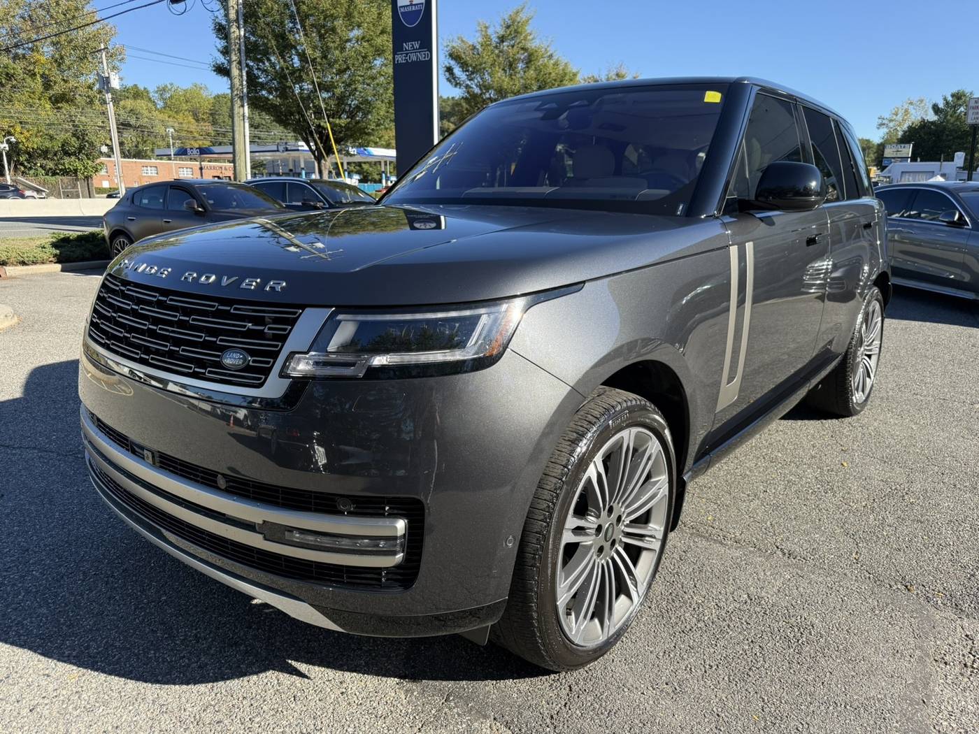 2023 Land Rover Range Rover SE — SUV — 16,312 mi — Upper Saddle River, NJ