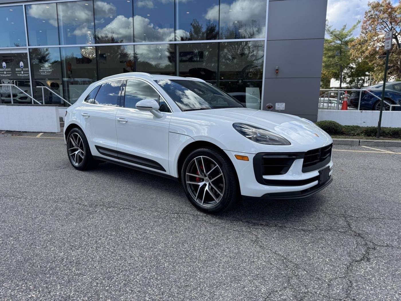 2024 Porsche Macan S — SUV — 6,111 mi — Upper Saddle River, NJ
