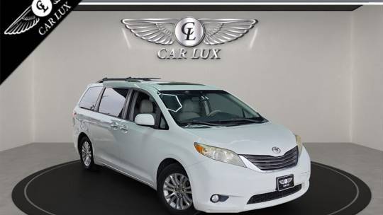 2014 Toyota Sienna XLE — Minivan — 119,586 mi — Lennox, CA