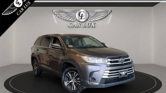 2019 Toyota Highlander LE — SUV — 85,186 mi — Lennox, CA