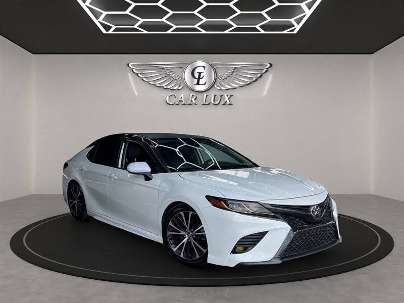 2019 Toyota Camry SE — Sedan — 73,880 mi — Lennox, CA