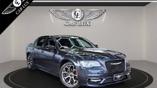 2017 Chrysler 300 S — Sedan — 107,286 mi — Lennox, CA
