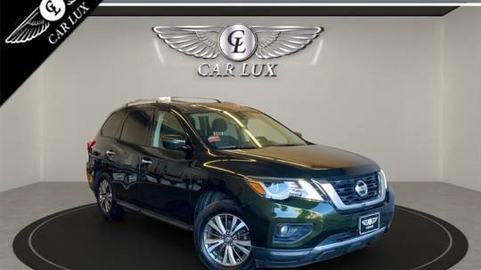 2019 Nissan Pathfinder SV — SUV — 70,052 mi — Lennox, CA