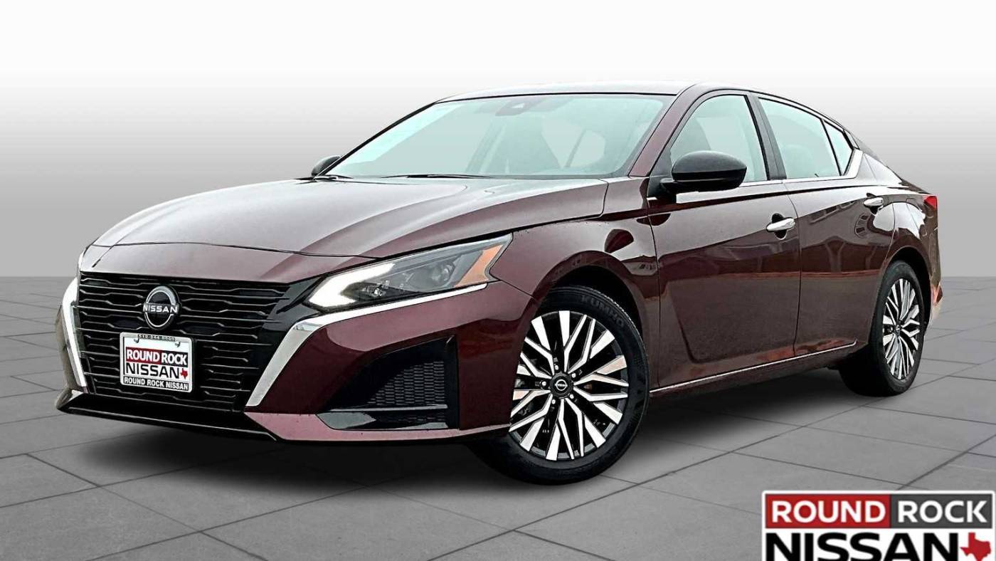 2025 Nissan Altima SV — Sedan — 3,436 mi — Round Rock, TX