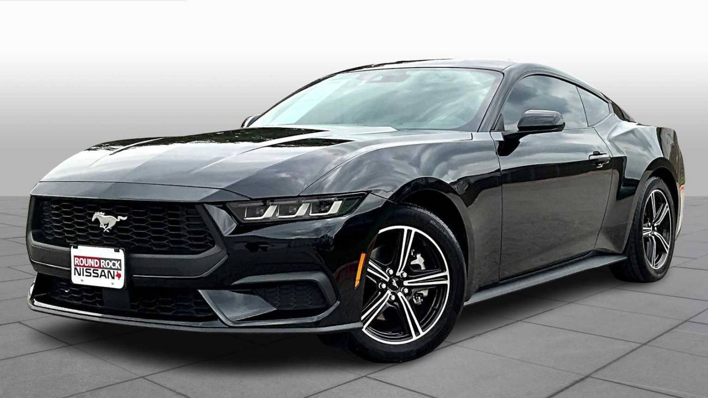 2024 Ford Mustang EcoBoost