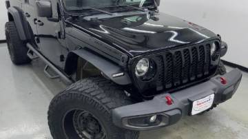 2020 Jeep Gladiator Sport S — Pickup Truck — 70,870 mi — Spring, TX