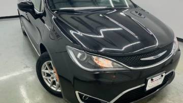 2020 Chrysler Pacifica Touring L — Minivan — 130,332 mi — Spring, TX
