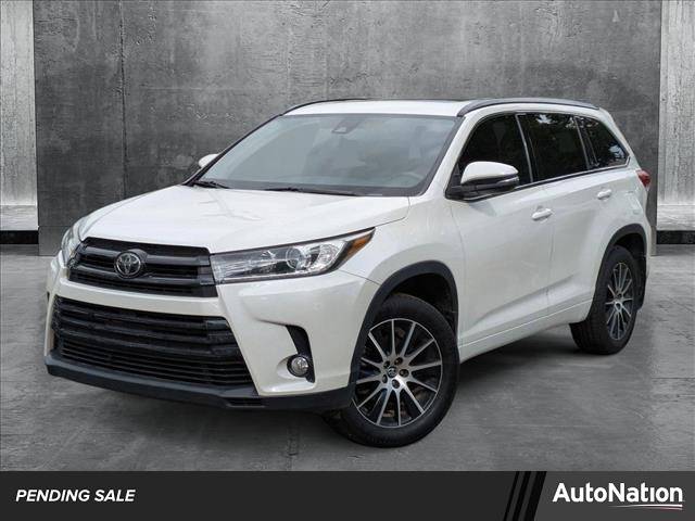 2017 Toyota Highlander XLE — SUV — 99,312 mi — Golden, CO