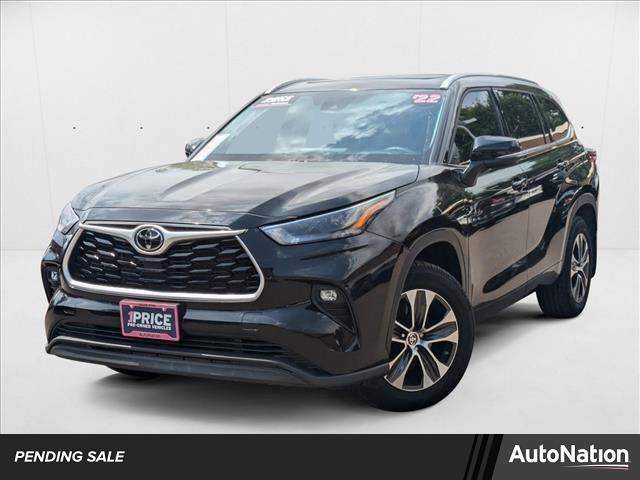 2022 Toyota Highlander XLE — SUV — 37,566 mi — Golden, CO