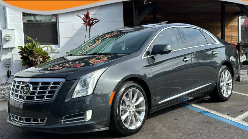 2013 Cadillac XTS Luxury — Sedan — 83,661 mi — Jacksonville, FL