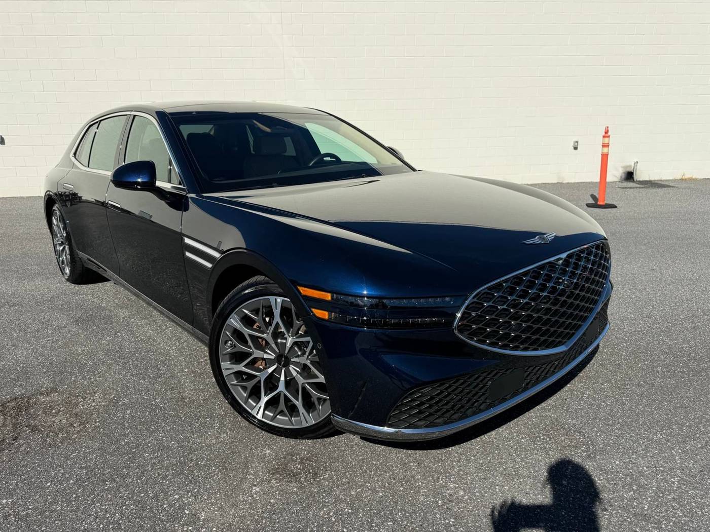 2025 Genesis G90 3.5T E-Supercharger — Sedan — 8,181 mi — Hickory, NC