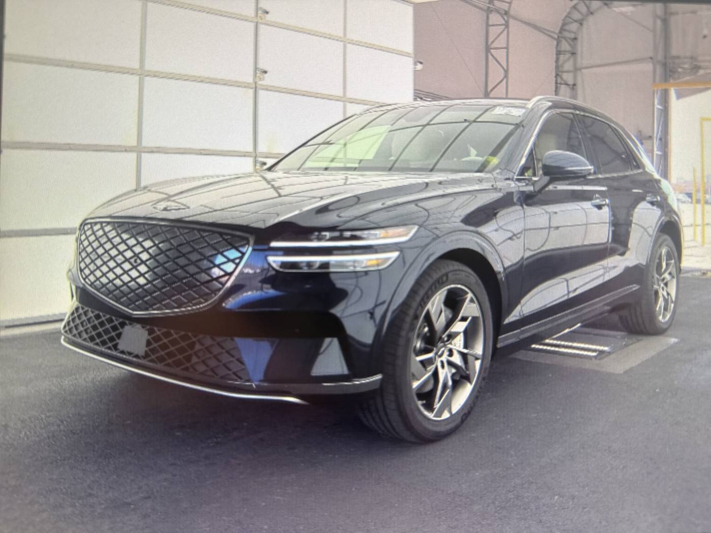 2025 Genesis Electrified GV70 Advanced — SUV — 37 mi — Hickory, NC