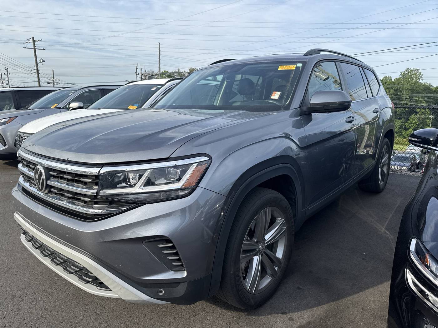2022 Volkswagen Atlas SE with Technology — SUV — 52,178 mi — Hickory, NC