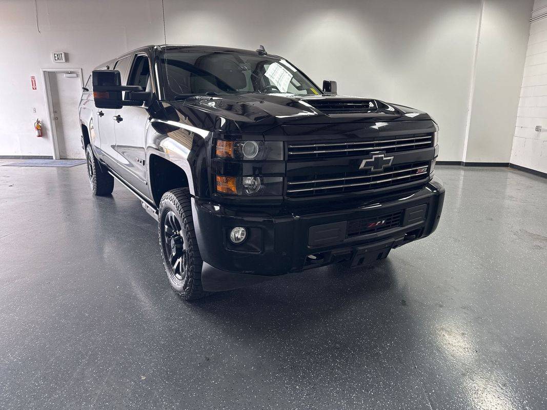 2019 Chevrolet Silverado 2500HD LTZ — Pickup Truck — 125,452 mi — Englewood, CO