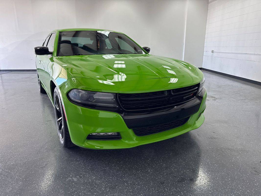 2017 Dodge Charger SXT — Sedan — 93,025 mi — Englewood, CO