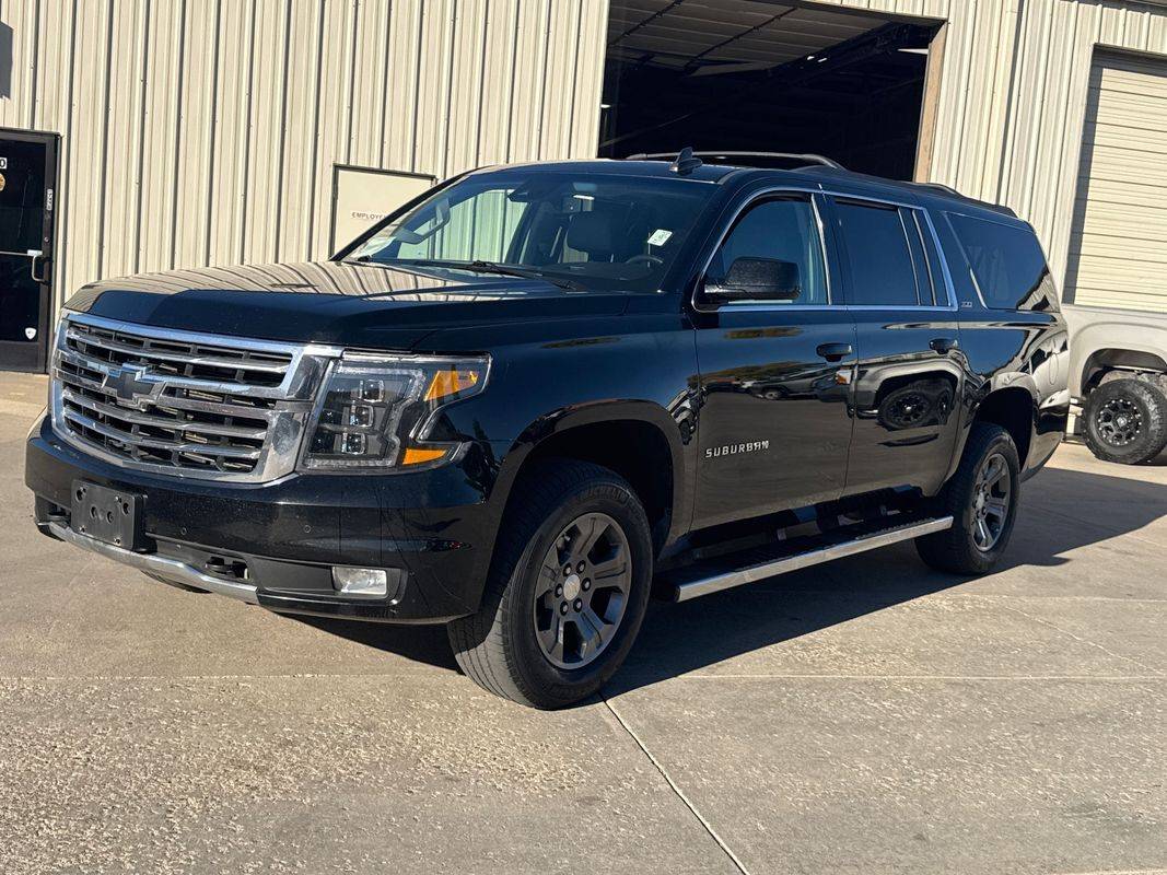 2016 Chevrolet Suburban LT — SUV — 136,312 mi — Englewood, CO