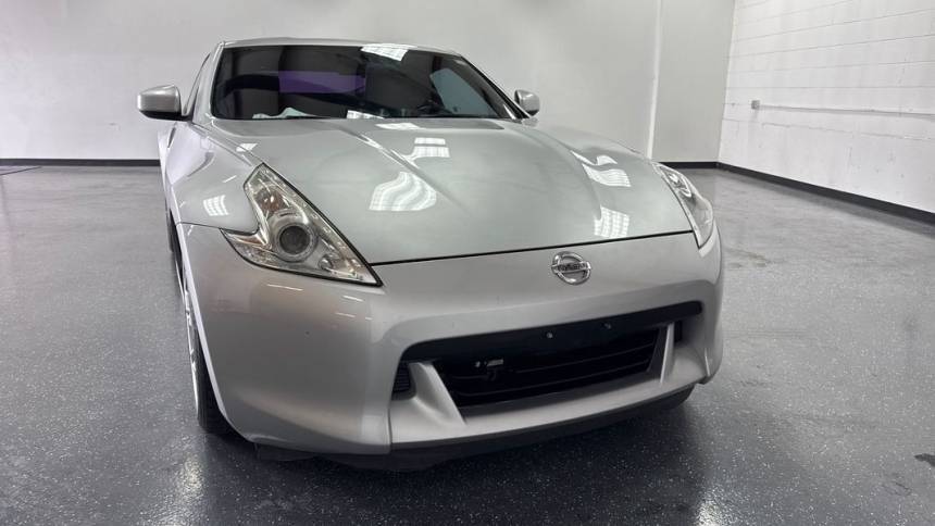 2009 Nissan 370Z Base