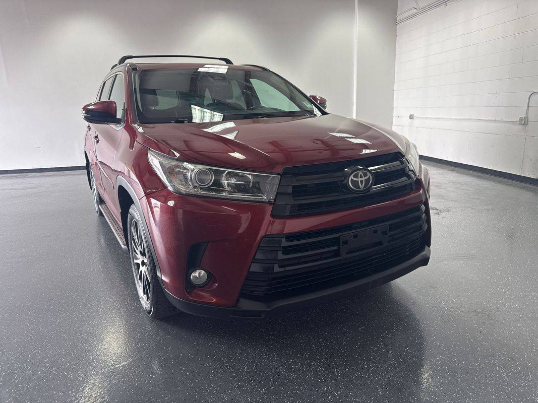 2017 Toyota Highlander SE V6 — SUV — 271,021 mi — Englewood, CO