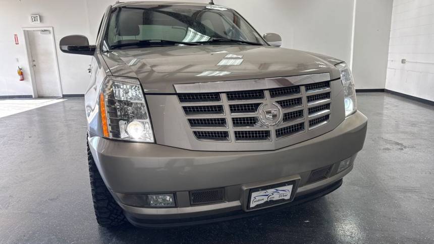 2007 Cadillac Escalade EXT Standard — Pickup Truck — 187,510 mi — Englewood, CO